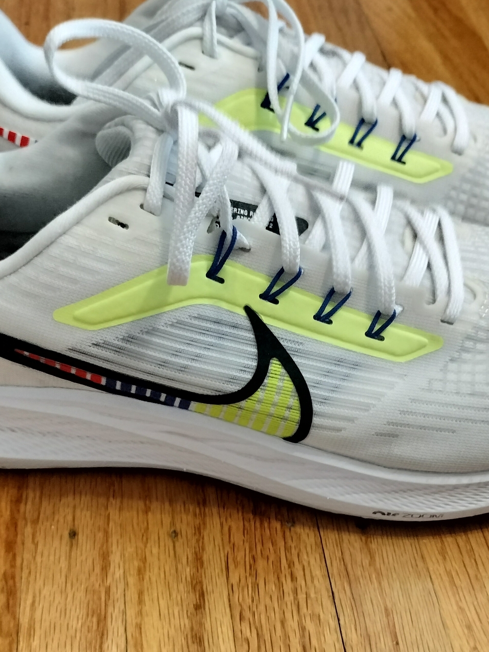 Nike Air Zoom Men's Pegasus 39 Premium 'White Volt' Running Shoes. Size 12